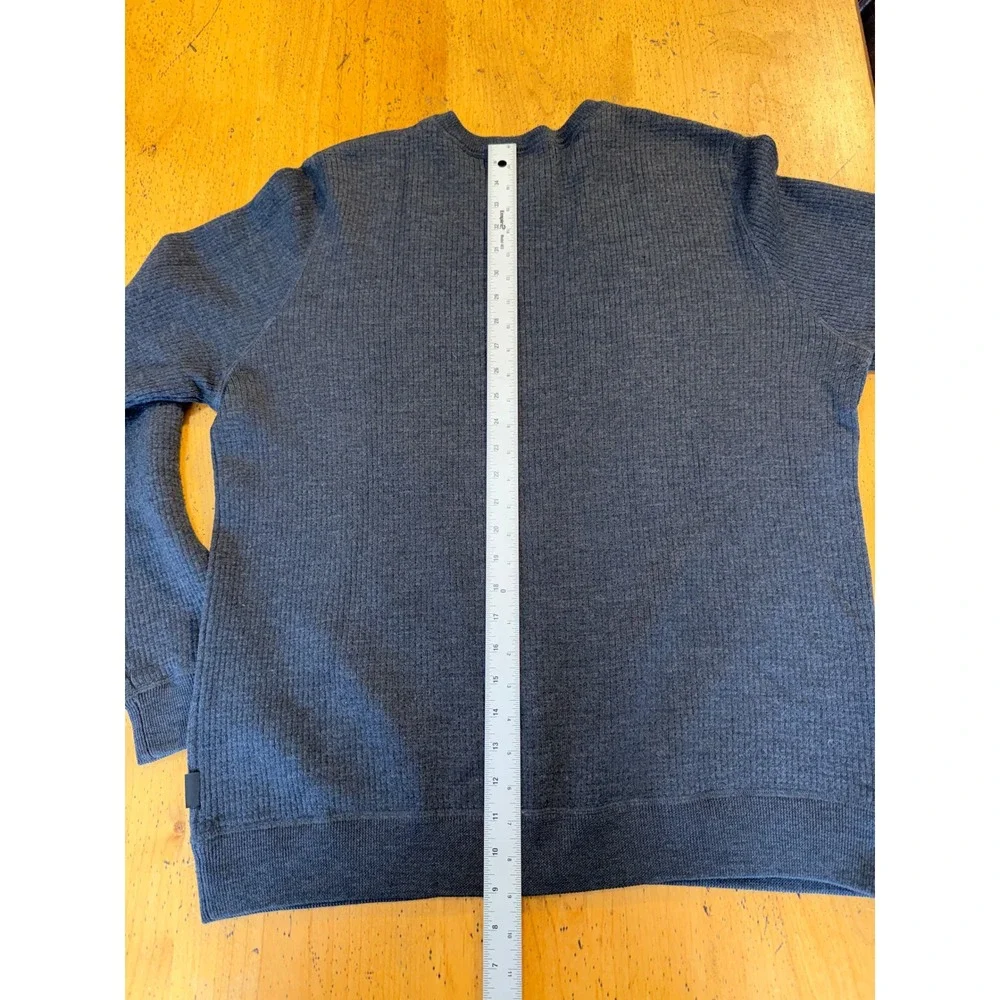 Patagonia Merino Wool XL V-Neck Waffle Knit Sweater Charcoal Grey Mens Pullover